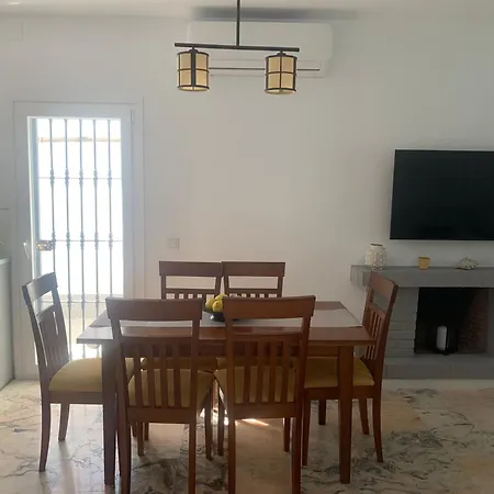 Holiday home Junto A La Playa En Costa Sancti Petri